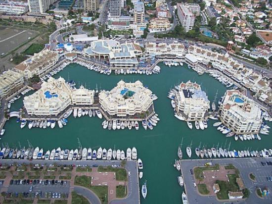 Suite Ron In Marina 2 People Puerto Deportivo เบนัลมาเดนา ภายนอก รูปภาพ
